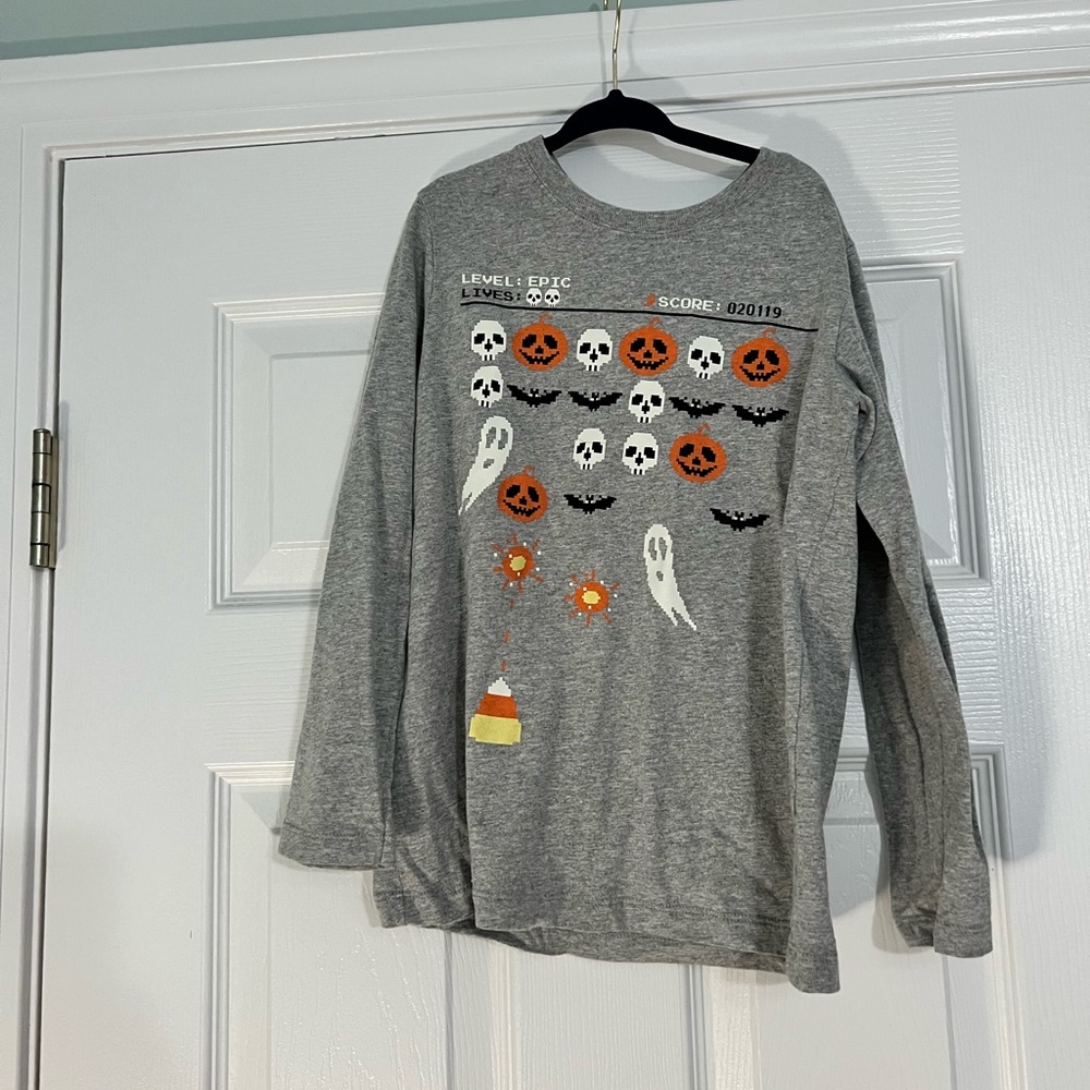 Boys OshKosh Halloween shirt. Size 7